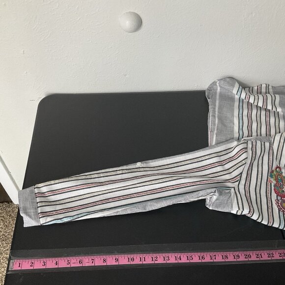 Soft Surroundings Top Women XS‎ Floral Embroidery Cotton V-Neck Stripe Textured - Picture 12 of 14